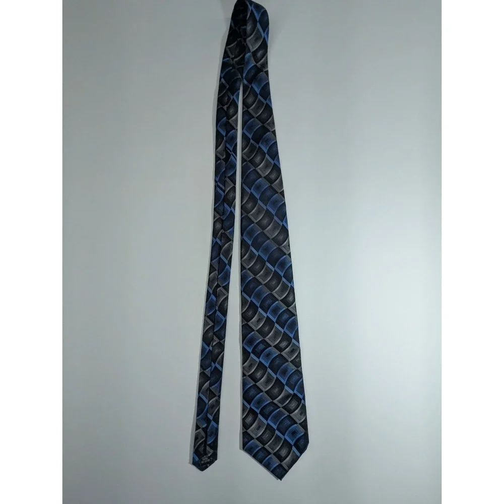Paul Dione 100% Silk Tie